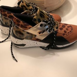 Bamboo fashion sneaker